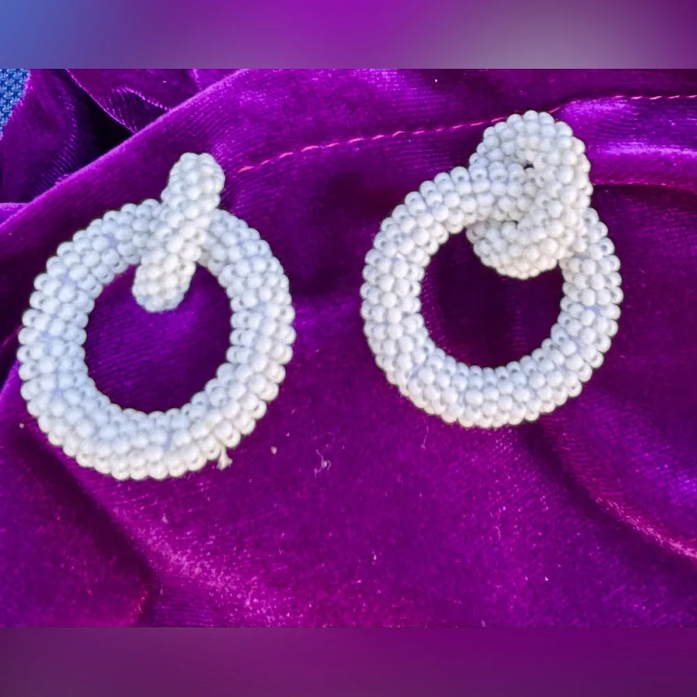 Uncommon James White Hoop Earrings Interlocking Beaded Cool Girl Chic